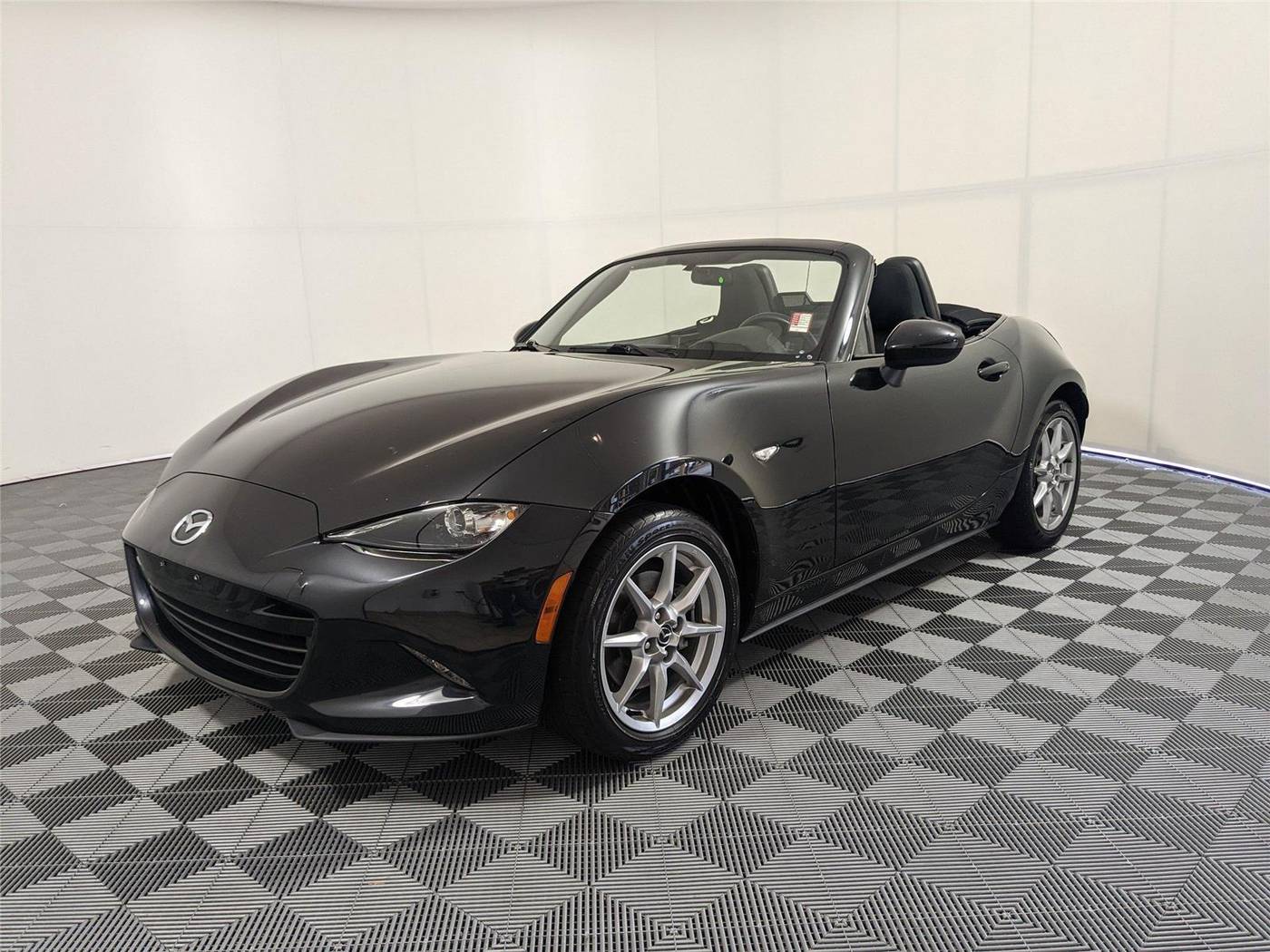 2016 Mazda MX-5 Miata Sport — Convertible — 28,027 mi — McDonough, GA