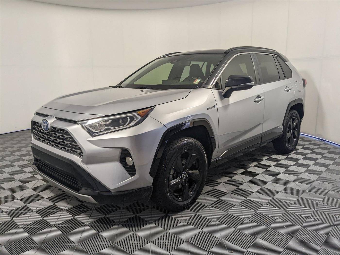 2020 Toyota RAV4 Hybrid XSE — SUV — 96,960 mi — McDonough, GA