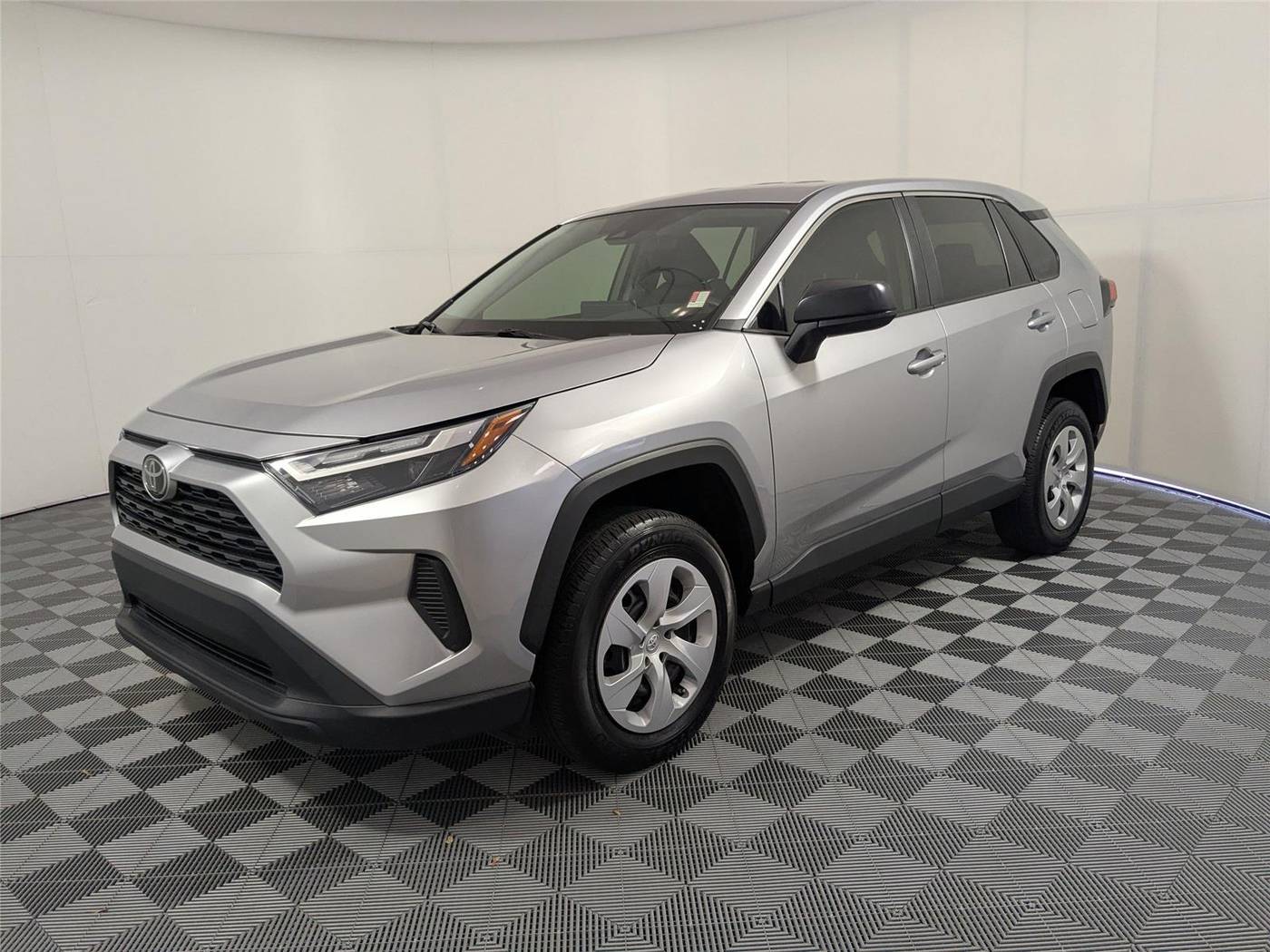 2024 Toyota RAV4 LE — SUV — 32,294 mi — McDonough, GA