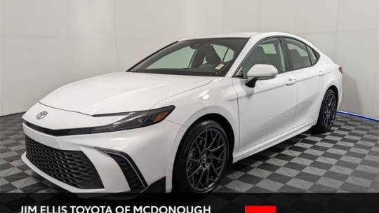 2025 Toyota Camry LE — Sedan — 4,214 mi — McDonough, GA