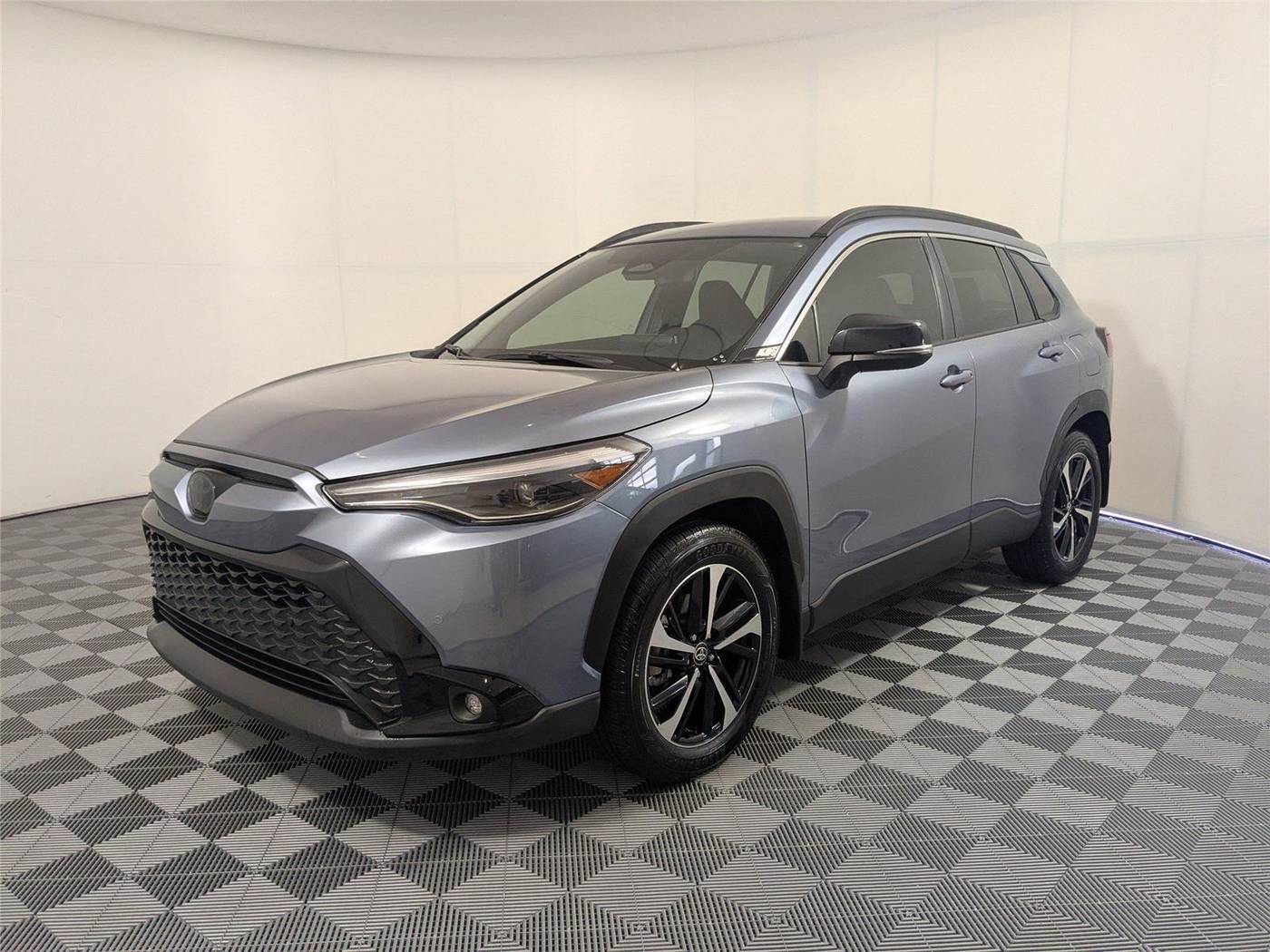 2025 Toyota Corolla Cross Hybrid XSE — SUV — 6,717 mi — McDonough, GA