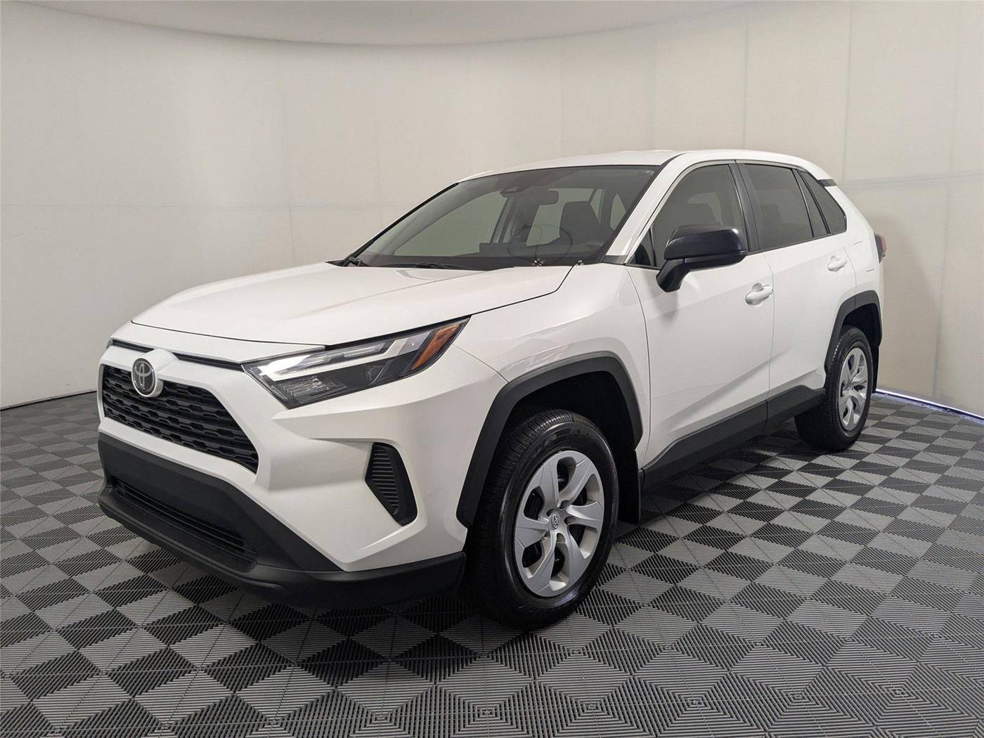 2025 Toyota RAV4 LE — SUV — 2,607 mi — McDonough, GA