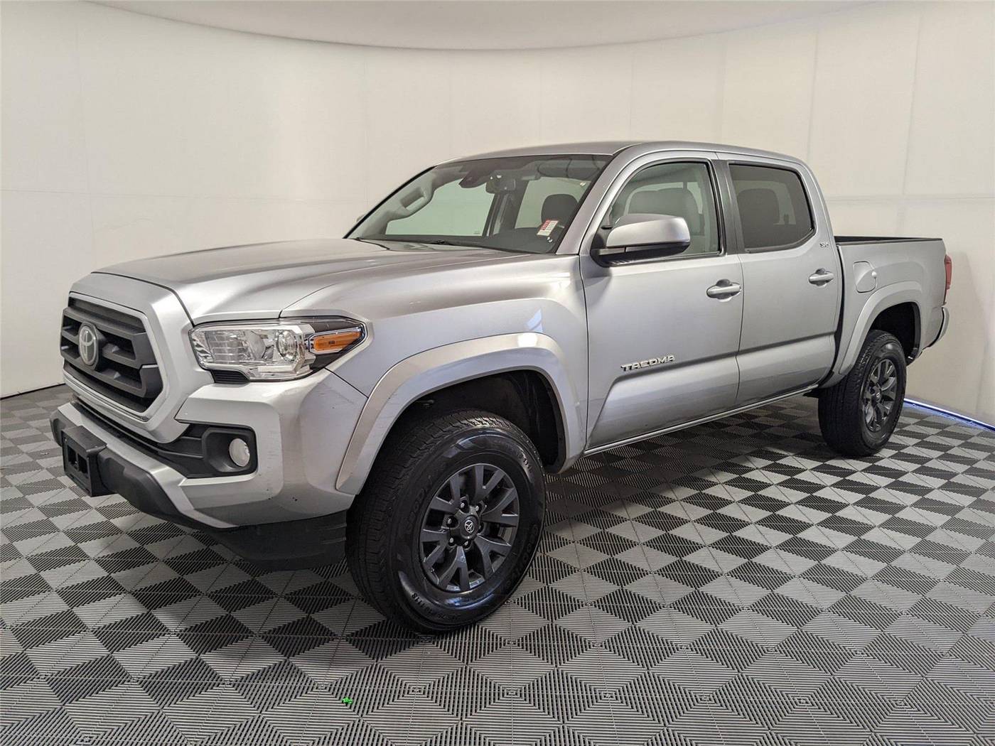 2023 Toyota Tacoma SR5 — Pickup Truck — 40,630 mi — McDonough, GA