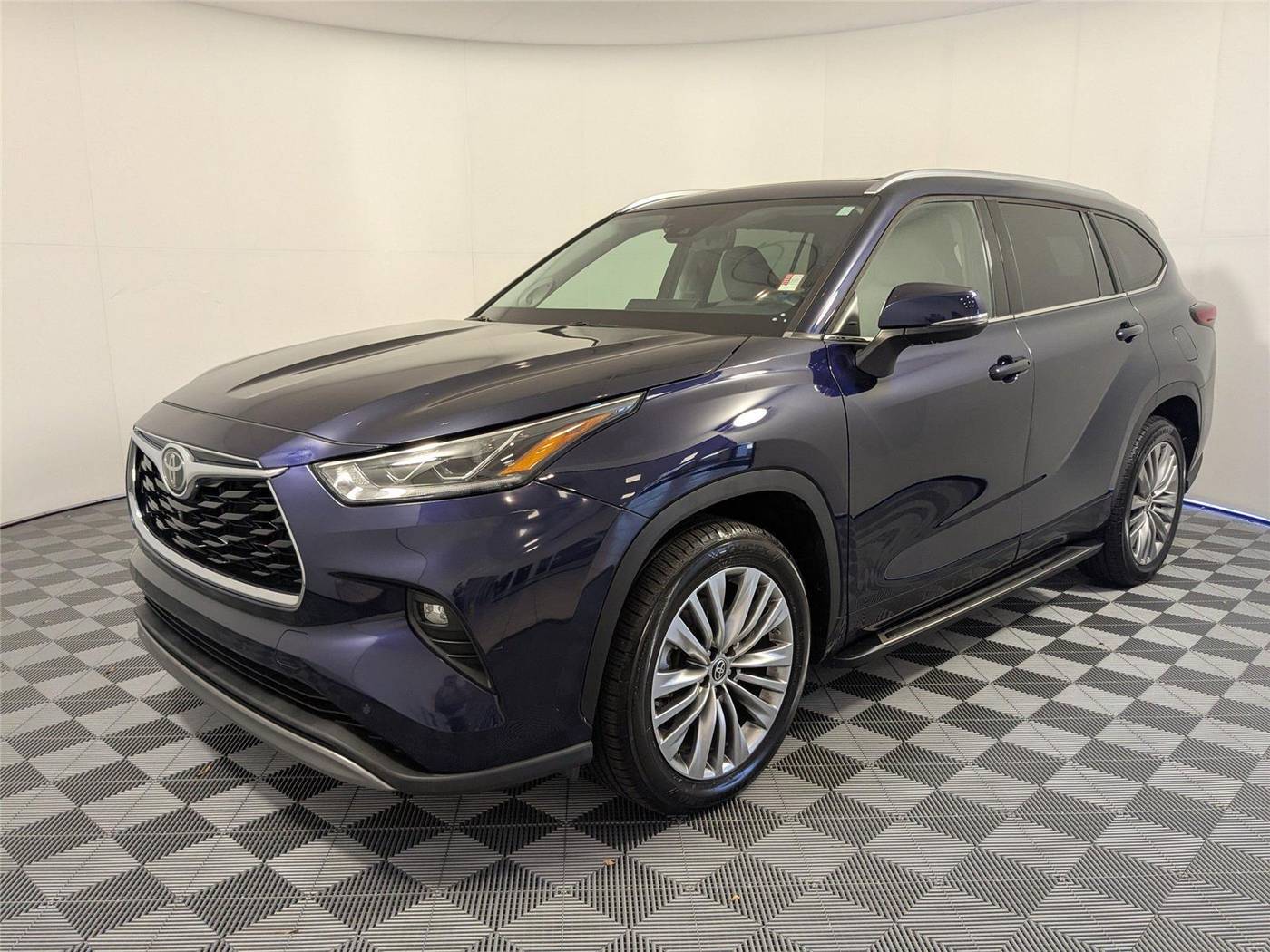 2022 Toyota Highlander Platinum — SUV — 48,925 mi — McDonough, GA