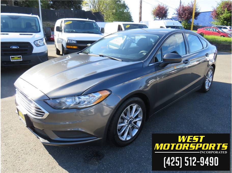 2017 Ford Fusion SE — Sedan — 114,290 mi — Everett, WA