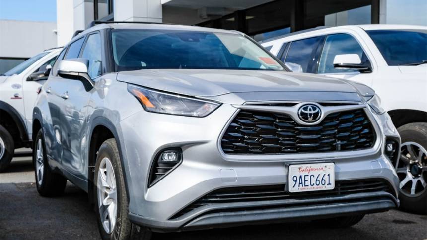 2022 Toyota Highlander LE — SUV — 52,435 mi — San Diego, CA