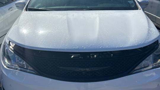 2020 Chrysler Pacifica Limited — Minivan — 48,234 mi — San Diego, CA
