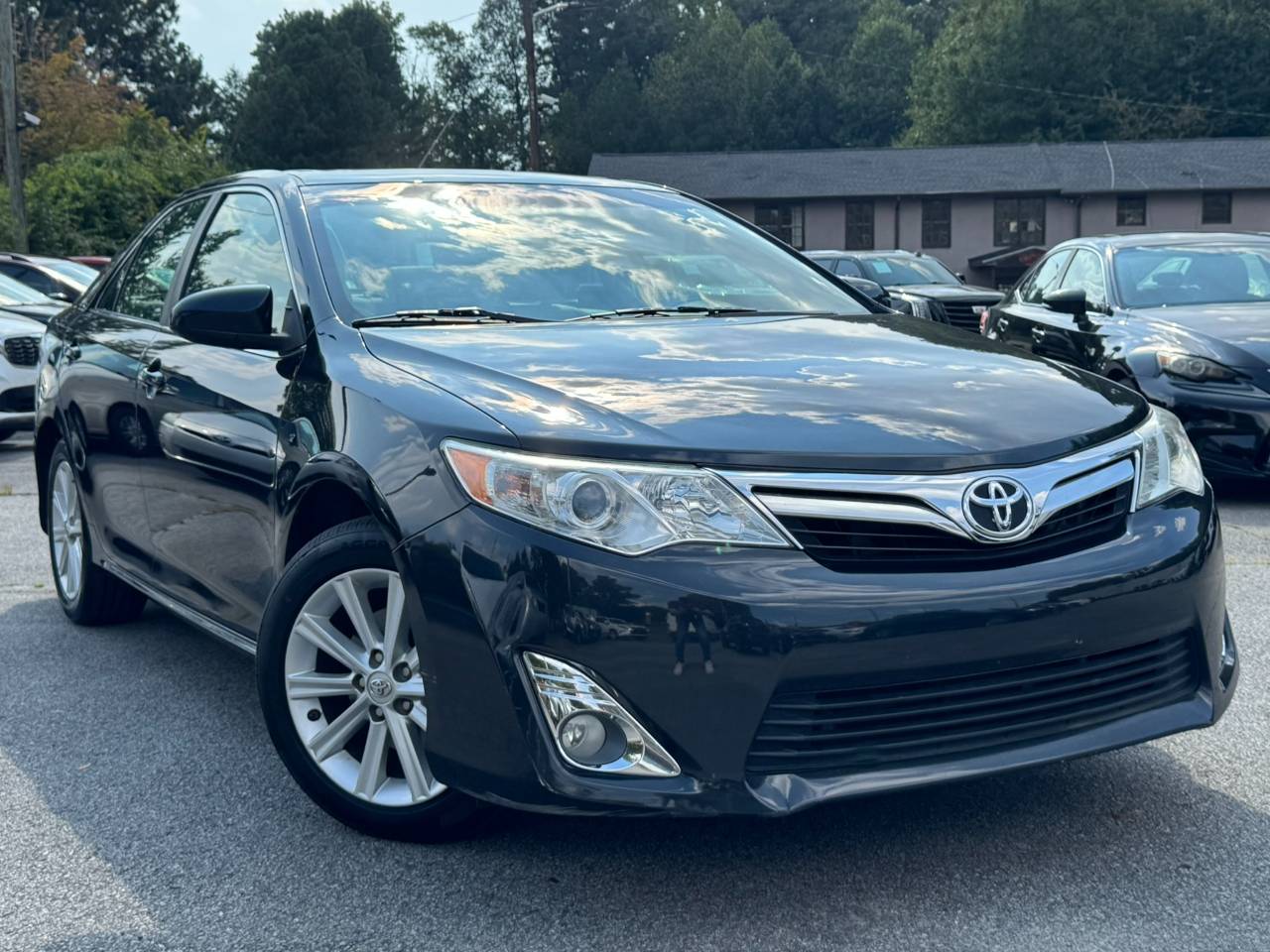 2013 Toyota Camry XLE — Sedan — 97,761 mi — Lilburn, GA