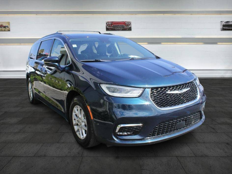 2022 Chrysler Pacifica Touring L — Minivan — 96,194 mi — Norco, CA