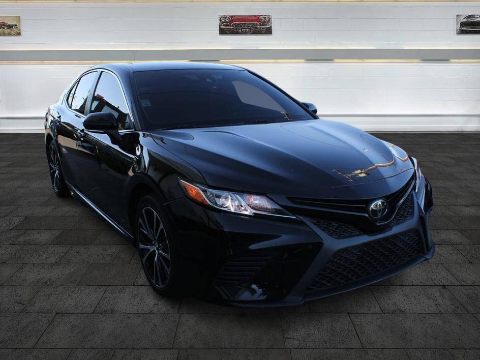 2018 Toyota Camry SE — Sedan — 96,300 mi — Norco, CA