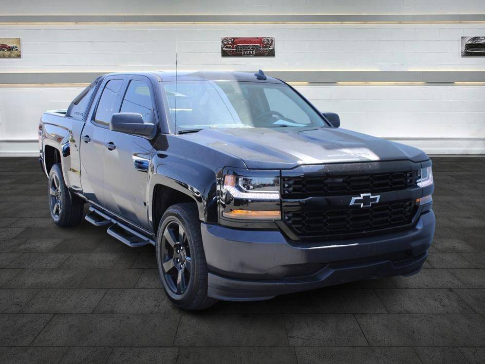 2017 Chevrolet Silverado 1500 WT — Pickup Truck — 93,596 mi — Norco, CA