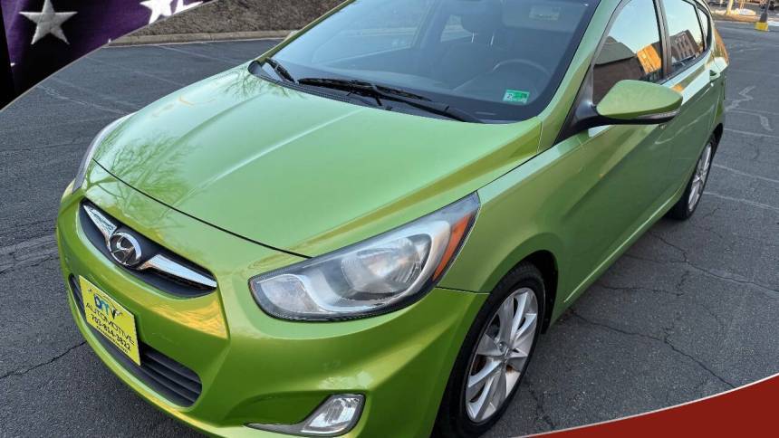 2013 Hyundai Accent SE