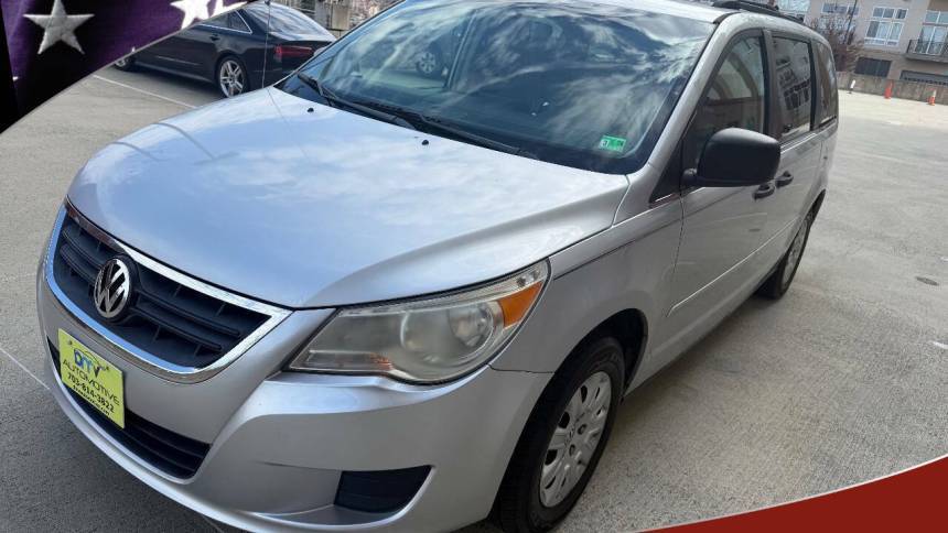 2009 Volkswagen Routan S