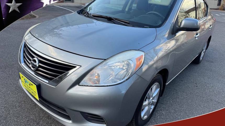 2014 Nissan Versa 1.6 SV — Sedan — 86,969 mi — Falls Church, VA