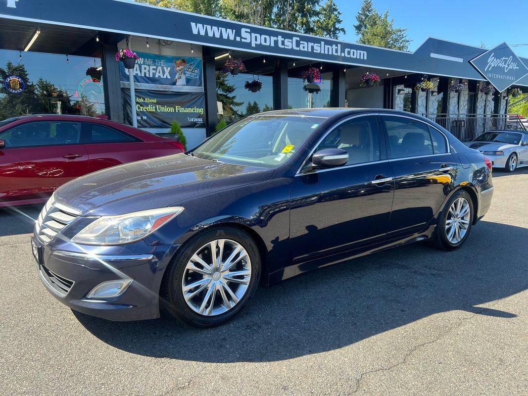 2012 Hyundai Genesis 3.8 — Sedan — 118,886 mi — Bothell, WA