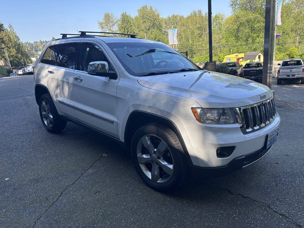 2013 Jeep Grand Cherokee Overland — SUV — 141,535 mi — Bothell, WA