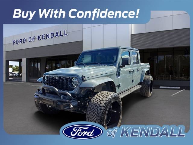 2024 Jeep Gladiator Sport — Pickup Truck — 13,900 mi — Miami, FL