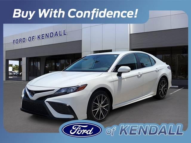 2022 Toyota Camry SE — Sedan — 58,428 mi — Miami, FL