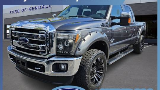 2016 Ford Super Duty F-250 Platinum — Pickup Truck — 75,338 mi — Miami, FL
