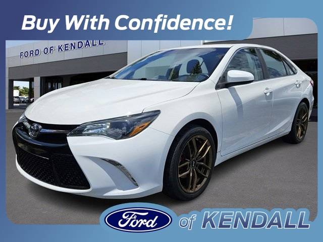 2015 Toyota Camry XLE — Sedan — 125,246 mi — Miami, FL