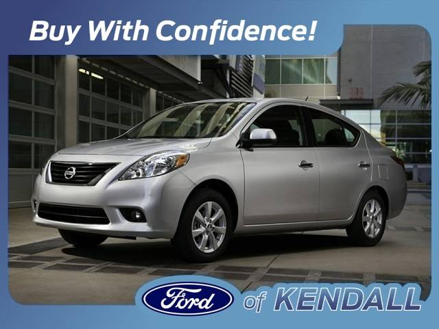 2013 Nissan Versa SV — Sedan — 130,000 mi — Miami, FL
