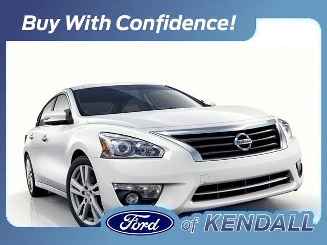 2013 Nissan Altima 2.5 SV — Sedan — 102,874 mi — Miami, FL