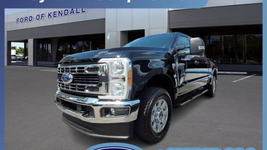 2023 Ford Super Duty F-250 XLT — Pickup Truck — 11,518 mi — Miami, FL