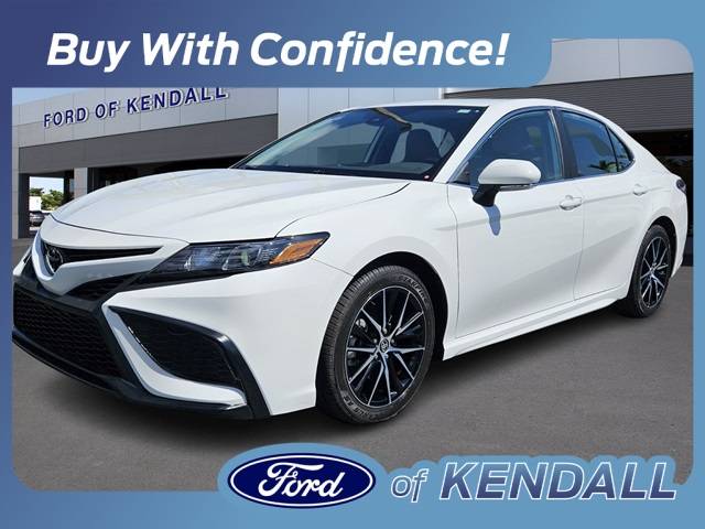2023 Toyota Camry SE — Sedan — 23,645 mi — Miami, FL