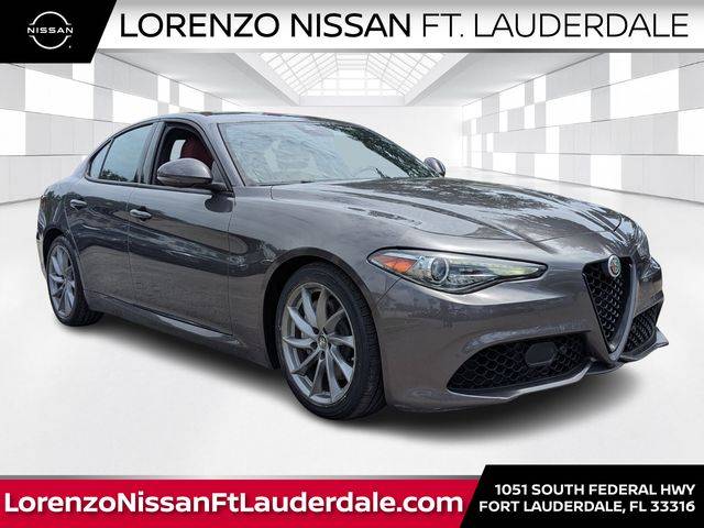 2022 Alfa Romeo Giulia