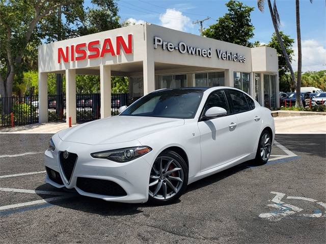 2022 Alfa Romeo Giulia Ti — Sedan — 29,299 mi — Fort Lauderdale, FL