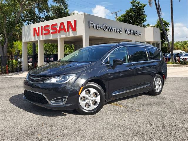 2017 Chrysler Pacifica Touring L Plus — Minivan — 99,227 mi — Fort Lauderdale, FL
