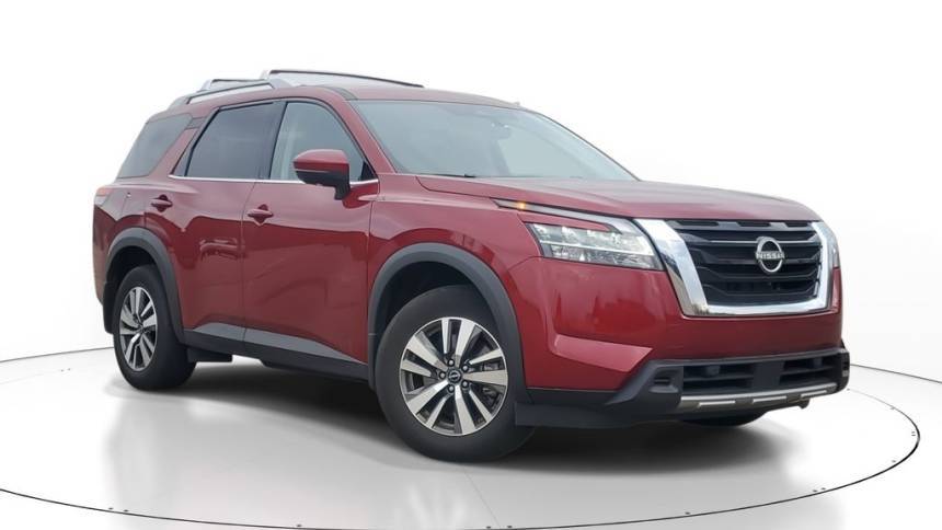 2023 Nissan Pathfinder SL — SUV — 7,436 mi — Clinton Twp, MI