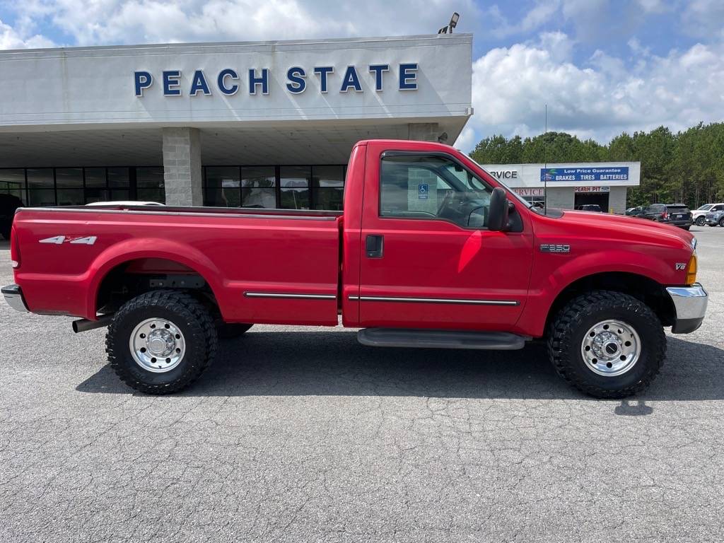 1999 Ford Super Duty F-350 XLT — Pickup Truck — 195,620 mi — Cedartown, GA