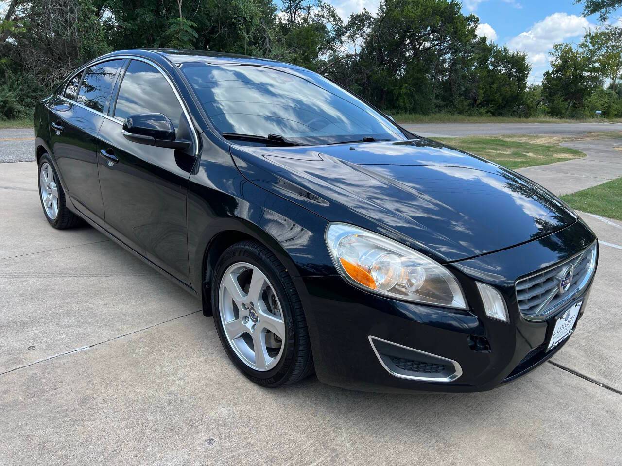 2012 Volvo S60 T5 — Sedan — 115,179 mi — Austin, TX