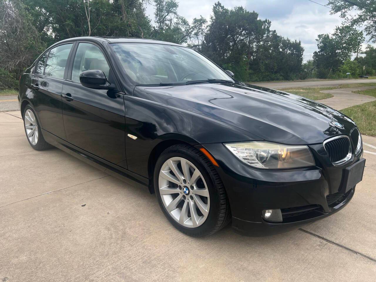 2011 BMW 3 Series 328i — Sedan — 115,289 mi — Austin, TX