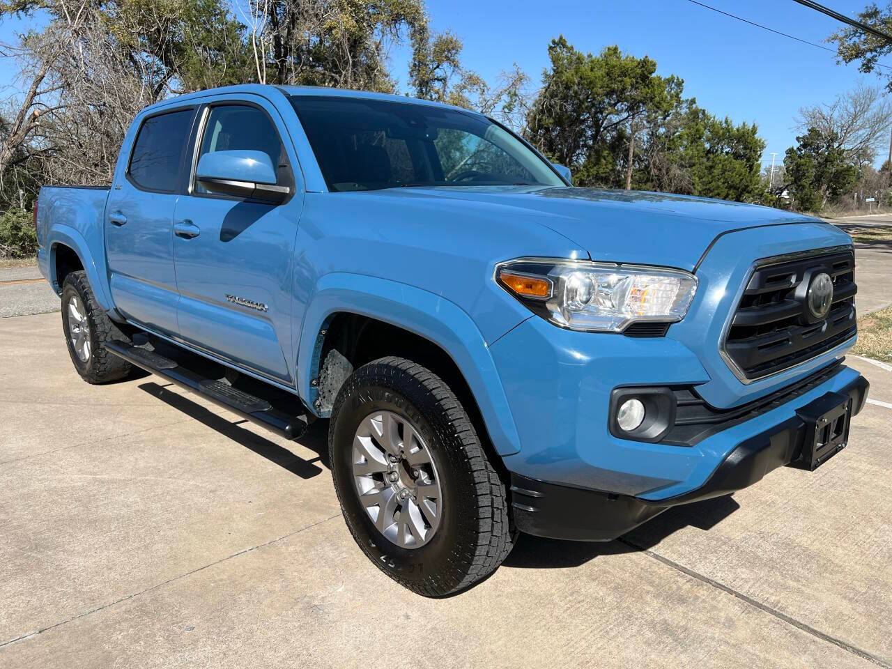 2019 Toyota Tacoma SR5 — Pickup Truck — 140,984 mi — Austin, TX