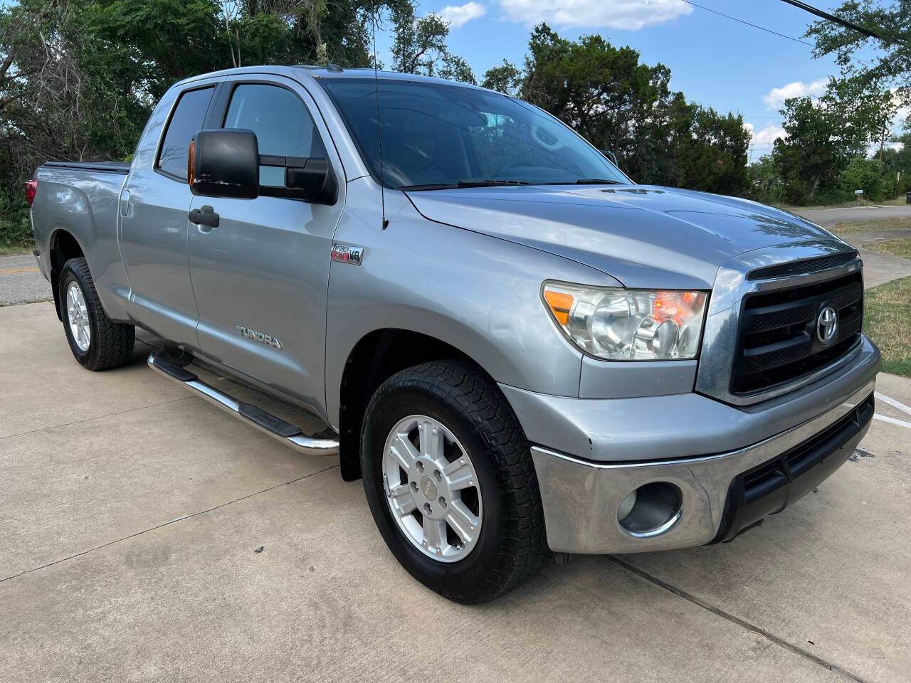 2012 Toyota Tundra Base — Pickup Truck — 130,556 mi — Austin, TX