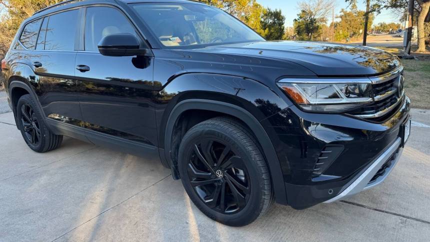 2022 Volkswagen Atlas SE with Technology — SUV — 47,640 mi — Austin, TX