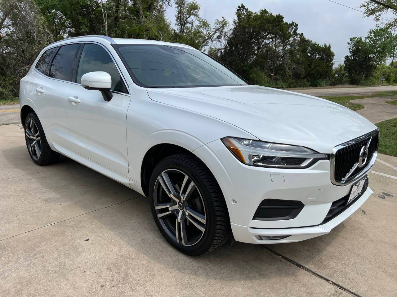2018 Volvo XC60 Momentum — SUV — 83,347 mi — Austin, TX