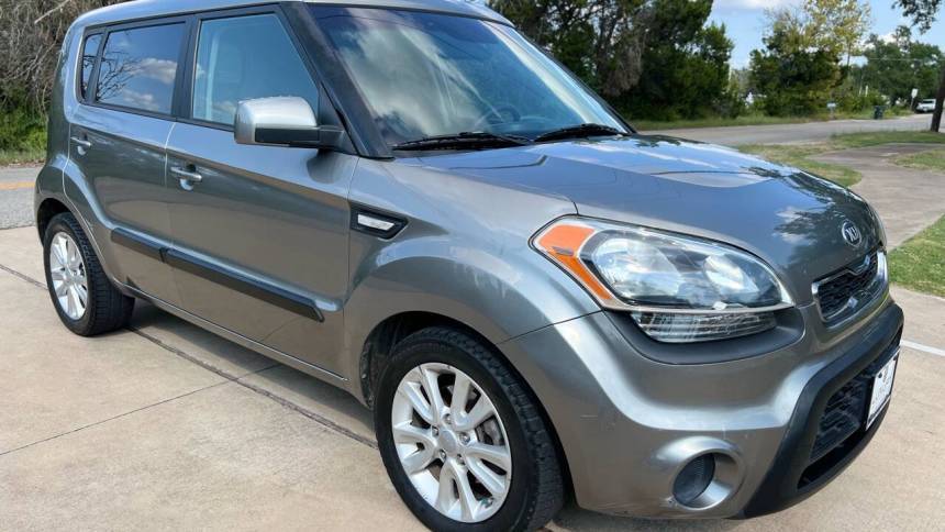 2013 Kia Soul Base — Hatchback — 120,151 mi — Austin, TX