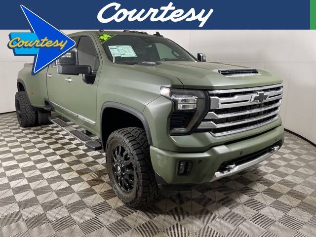 2024 Chevrolet Silverado 3500HD High Country — Pickup Truck — 13,820 mi — Mesa, AZ