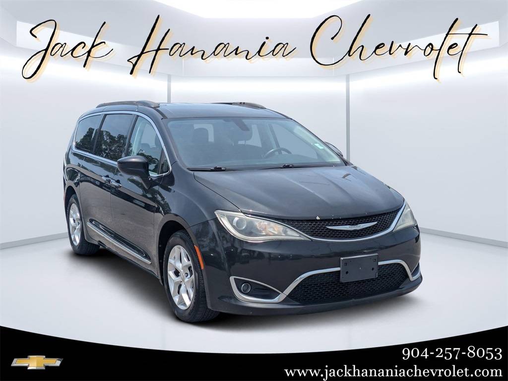 2017 Chrysler Pacifica Touring L — Minivan — 156,363 mi — St. Augustine, FL