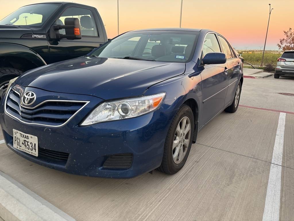 2011 Toyota Camry LE — Sedan — 181,284 mi — Grapevine, TX