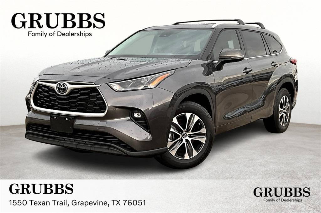 2022 Toyota Highlander XLE — SUV — 27,814 mi — Grapevine, TX