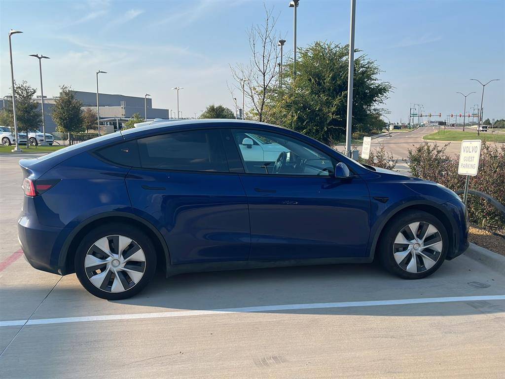 2023 Tesla Model Y Long Range — SUV — 31,219 mi — Grapevine, TX