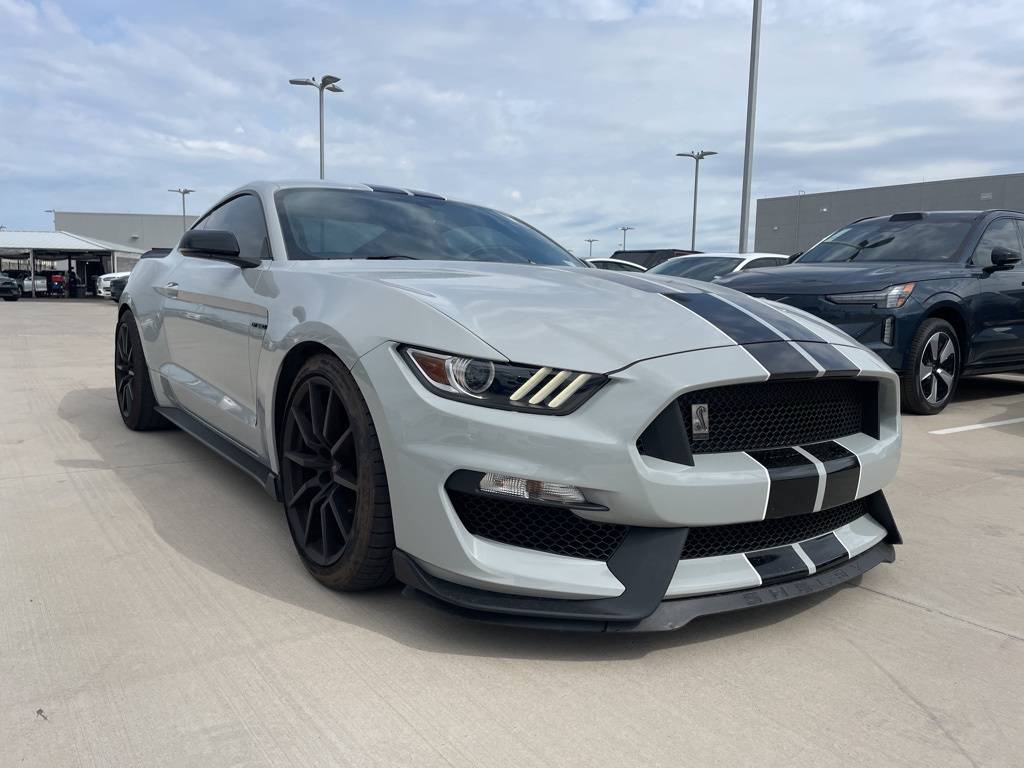 2017 Ford Mustang Shelby GT350 — Coupe — 15,300 mi — Grapevine, TX