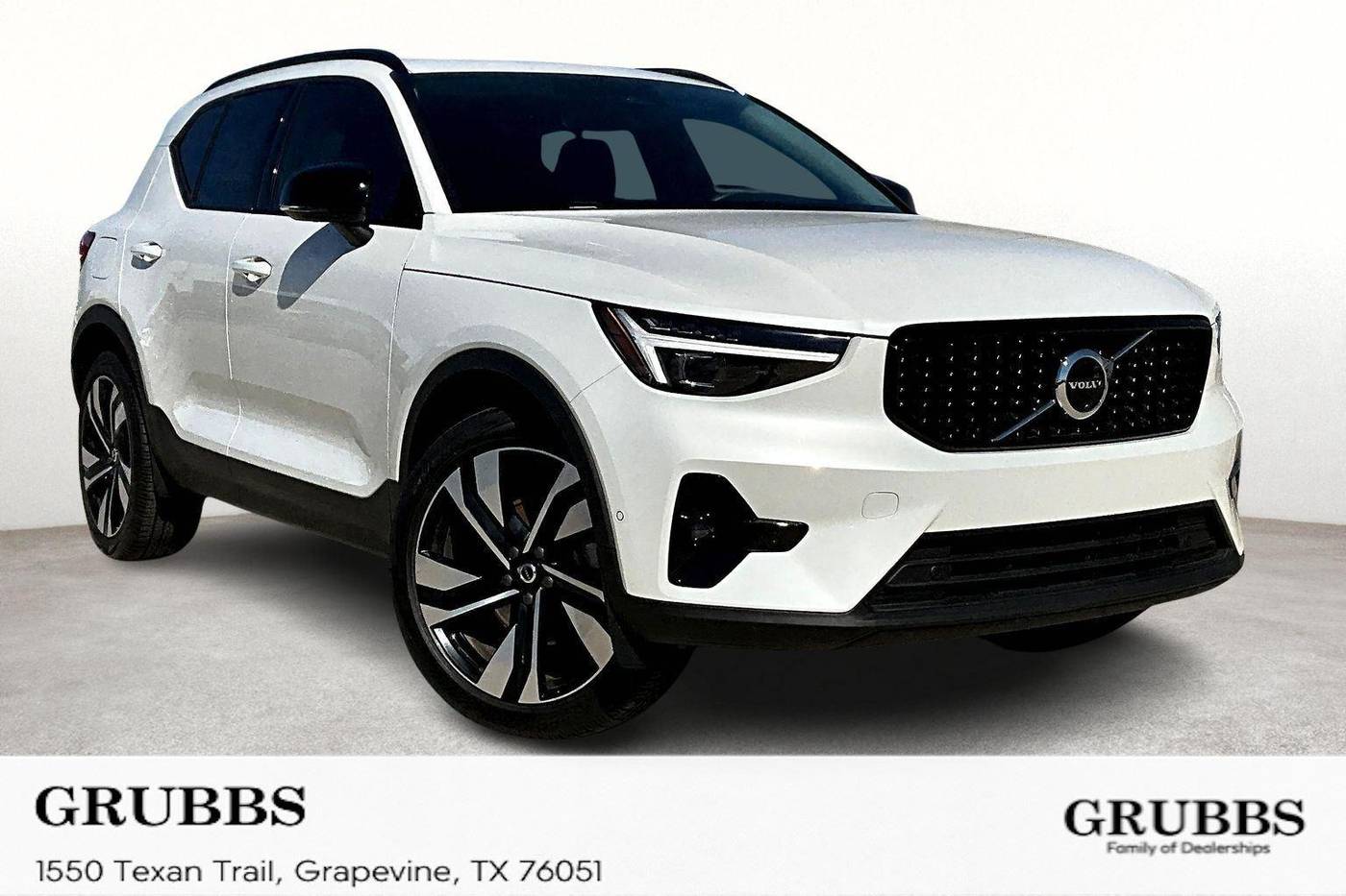 2025 Volvo XC40 Ultra — SUV — 3,331 mi — Grapevine, TX