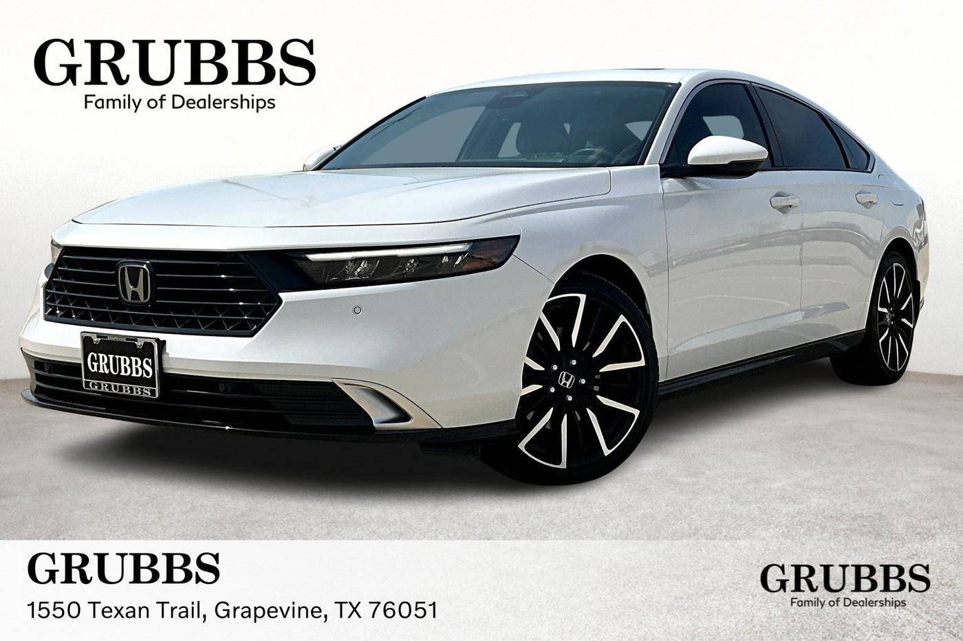 2023 Honda Accord Hybrid Touring — Sedan — 32,948 mi — Grapevine, TX