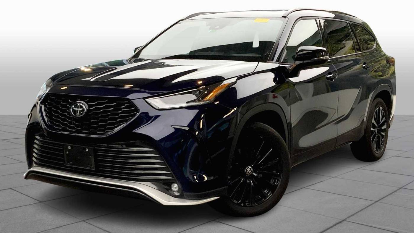 2024 Toyota Highlander XSE — SUV — 33,196 mi — N. Miami Beach, FL