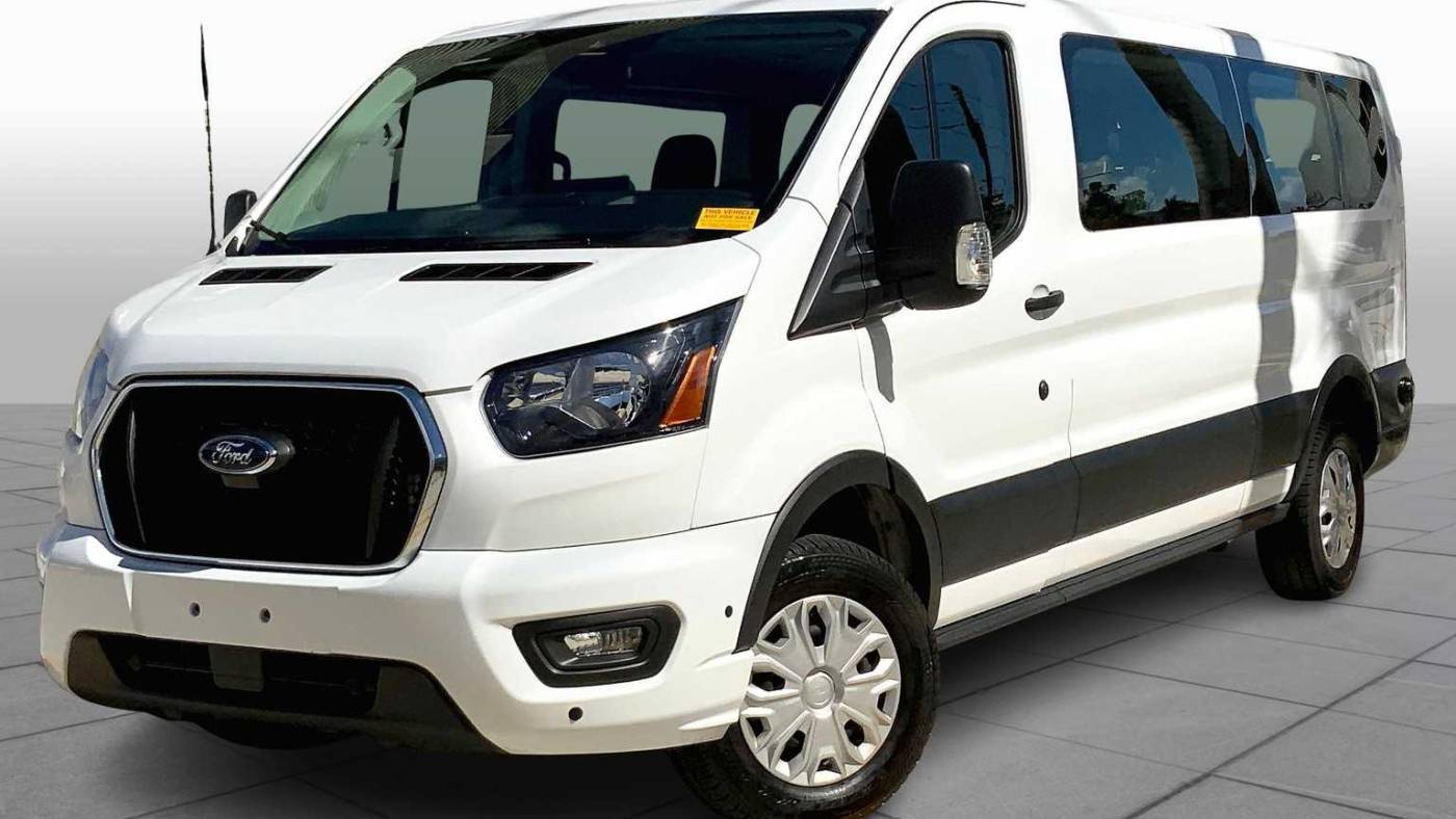 2024 Ford Transit Passenger Wagon T-350 XLT — Passenger Van — 18,676 mi — N. Miami Beach, FL
